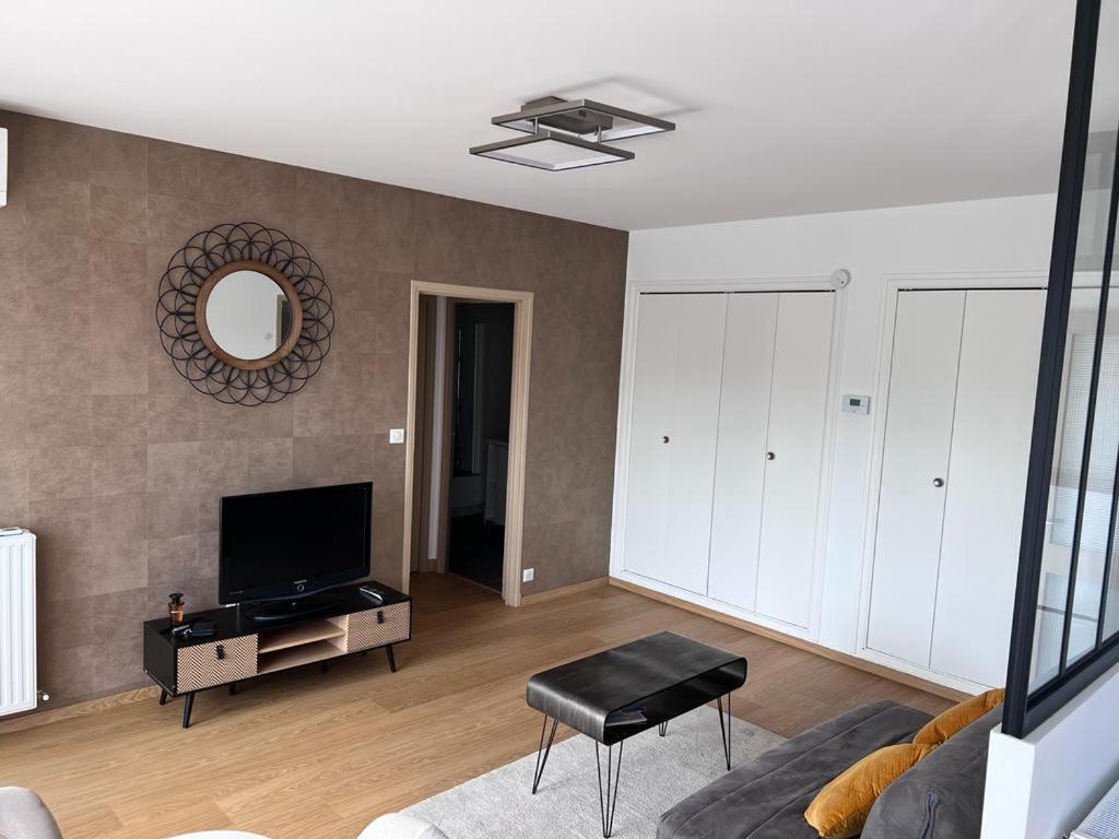 רודז T2 Centre Ville, Soulages, Amphitheatre - Wifi Clim Balcon Parking מראה חיצוני תמונה