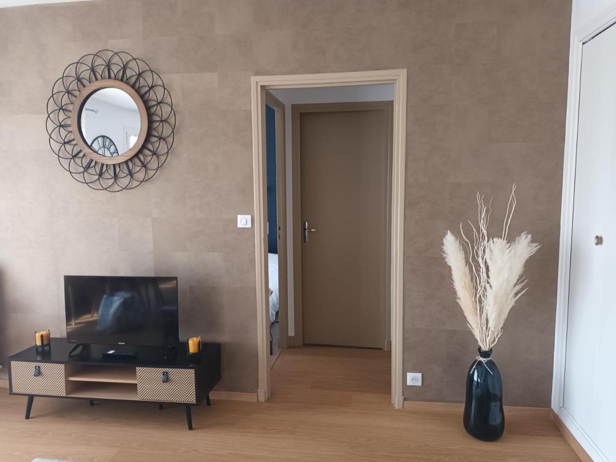 רודז T2 Centre Ville, Soulages, Amphitheatre - Wifi Clim Balcon Parking מראה חיצוני תמונה