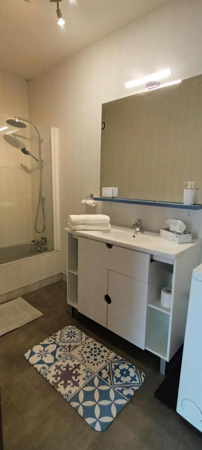 רודז T2 Centre Ville, Soulages, Amphitheatre - Wifi Clim Balcon Parking מראה חיצוני תמונה