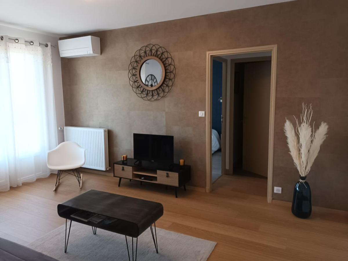 רודז T2 Centre Ville, Soulages, Amphitheatre - Wifi Clim Balcon Parking מראה חיצוני תמונה
